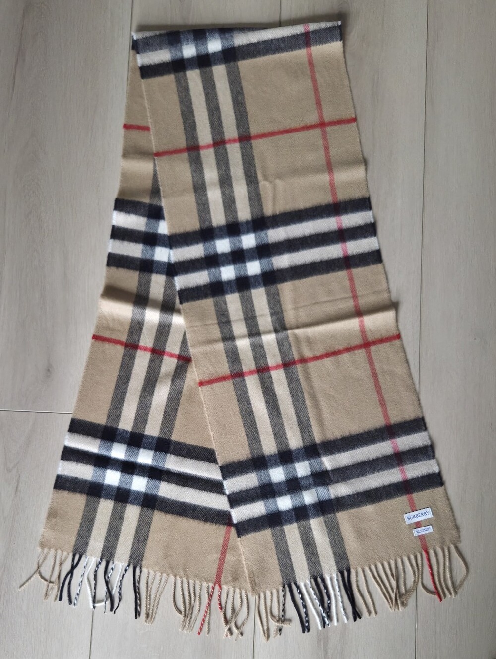 Authentic Burberry Beige Black White Red Signature Check Scarf